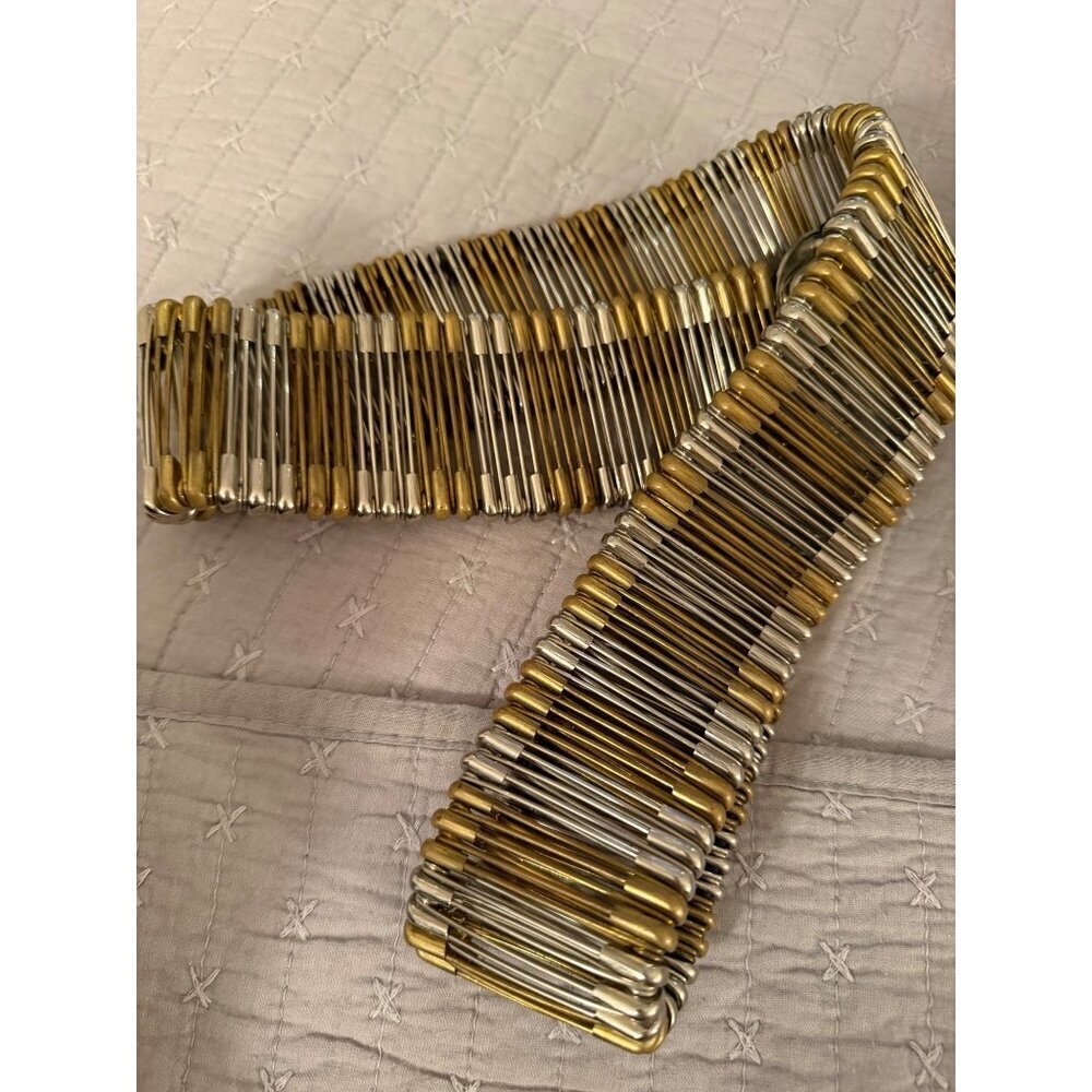 Vintage Unisex Metal Safety Pin Statement Belt Brass Silver 34 inches Punk Rare - Picture 16 of 16